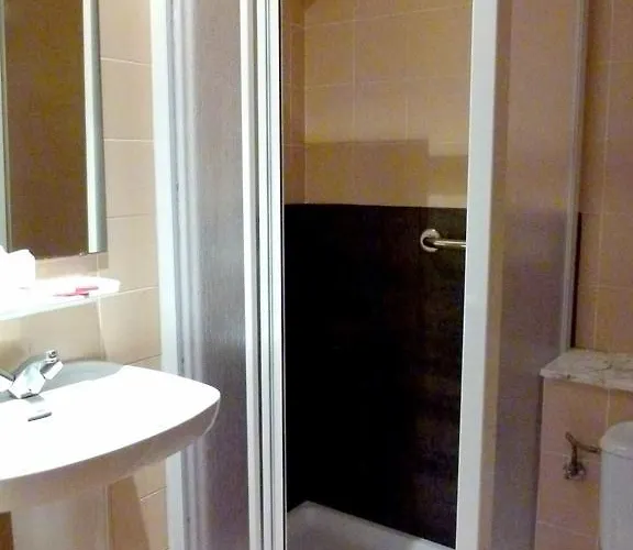 Chiquin Tapia De Casariego